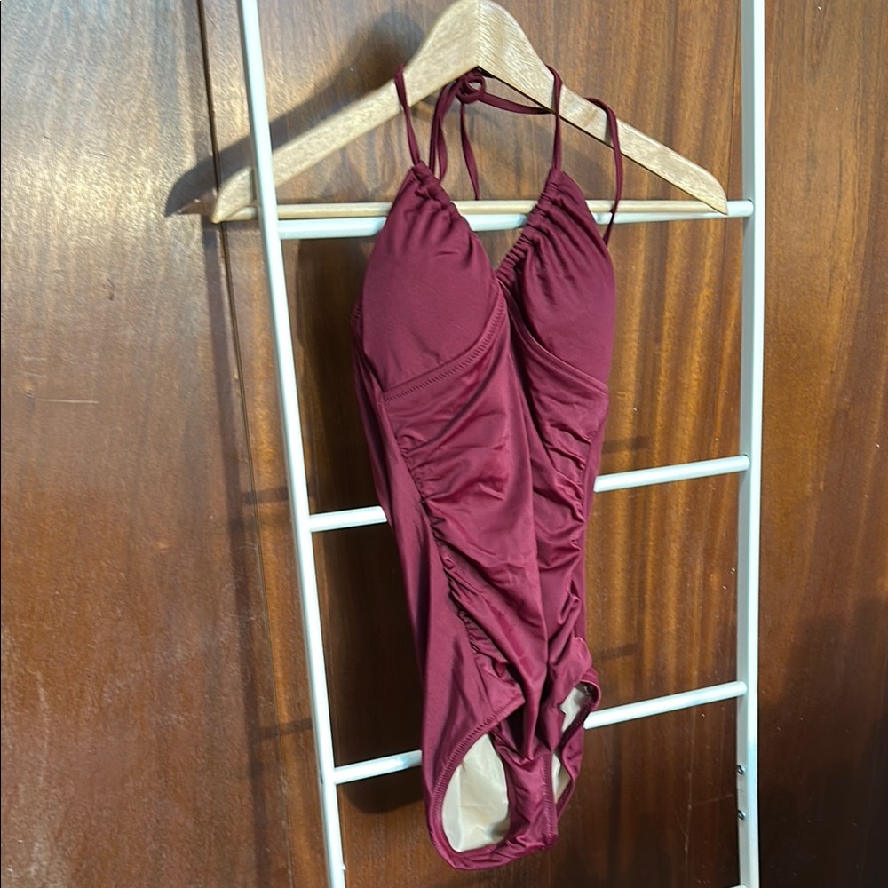GUC J. Crew Deep Red One piece Swimsuit Ruched Sides Adjustable Top Modest sz 2